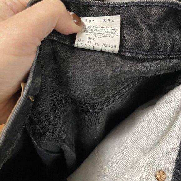 Vintage Levi's Orange tab tapered High waist black jeans 90s SZ 10short 15921 - Picture 5 of 7